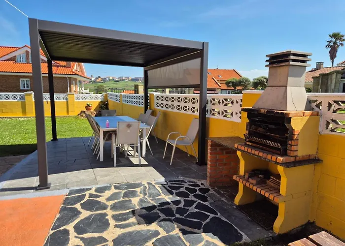 Laurana Willa Suances